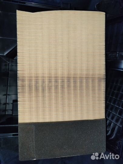 Корпус фильтра воздушного Volvo