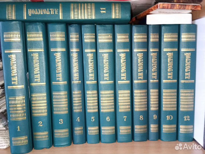 Книги: Толстой, Чехов, Тургенев и други