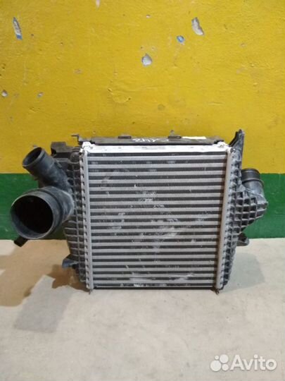 Интеркулер Porsche Cayenne левый