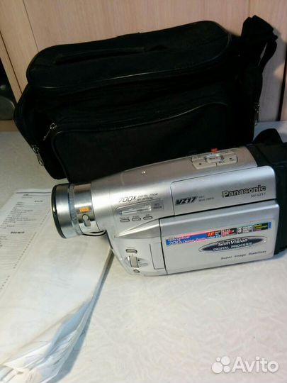 Видеокамера Panasonic NV-VZ17