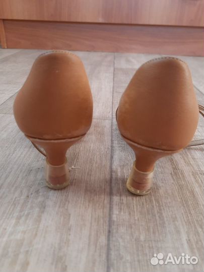 Туфли для бальных танцев