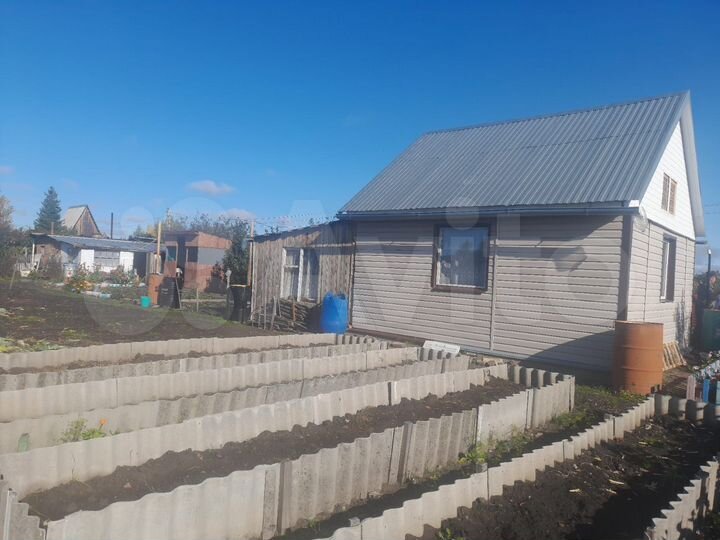 Дача 25 м² на участке 6 сот.