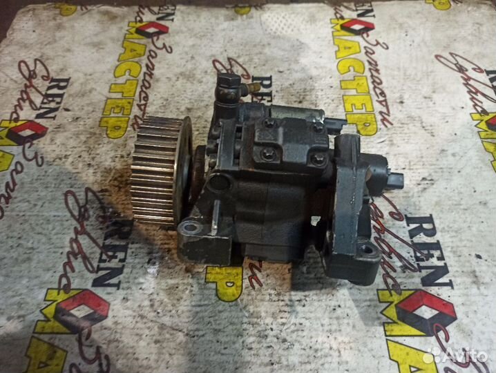 Насос топливный Renault Laguna 3 поколение (2008-2