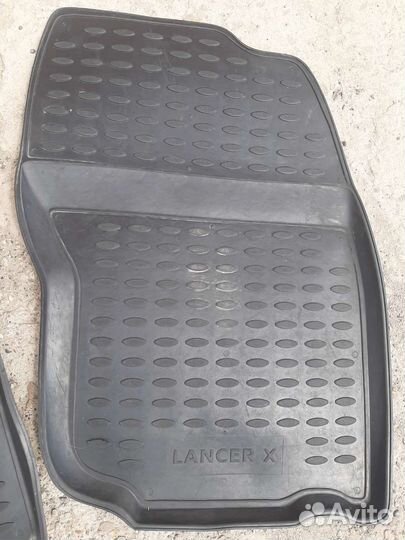 Автомобильные коврики