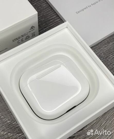 Airpods 4 с активным шумоподавлением