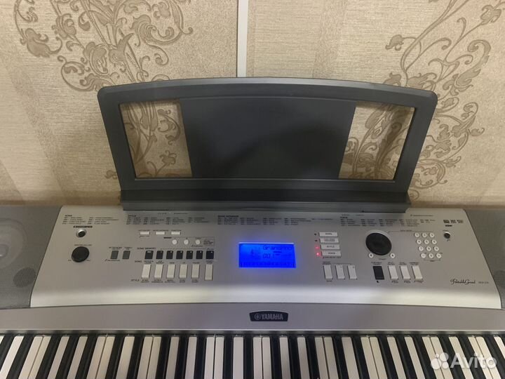 Синтезатор yamaha