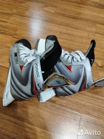 Коньки хоккейные Bauer xxxx 9d