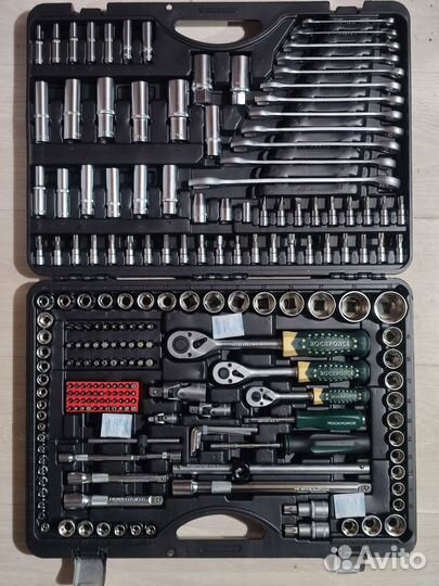 Набор инструментов rock force 216