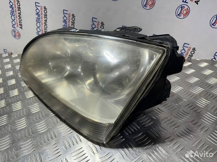 Фара левая Kia Sorento BL