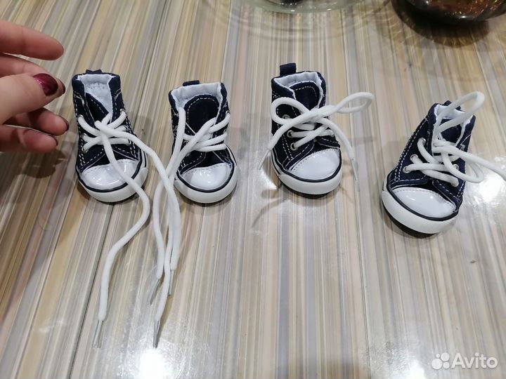 Кроссовки для собачек