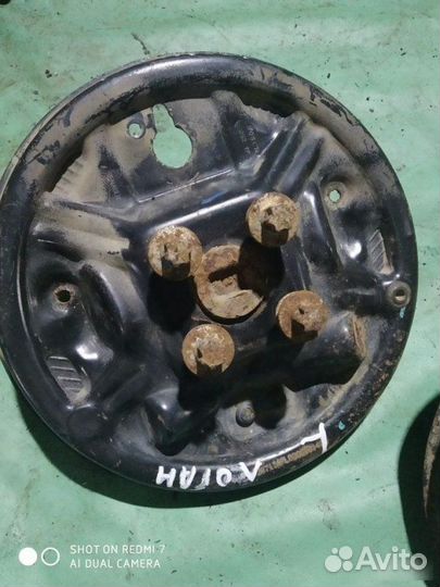 Щит опорный Renault Logan