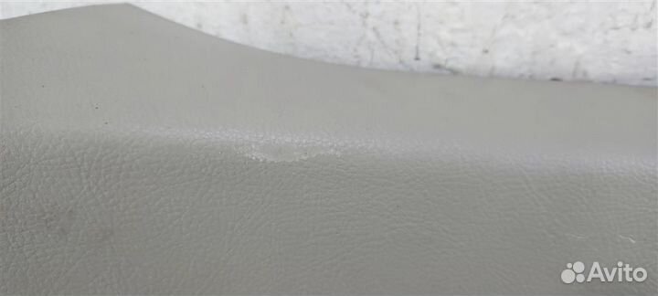 Обшивка крышки багажника Lexus RX400H 2007