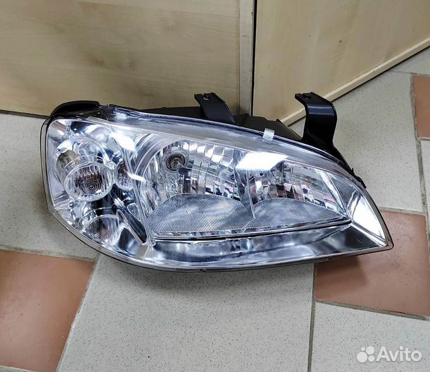 Фара правая Chery Amulet, новая
