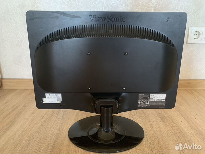 19 - дюймовый жк-монитор ViewSonic VA1932w