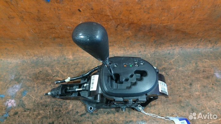 Ручка кпп Toyota Vitz SCP90