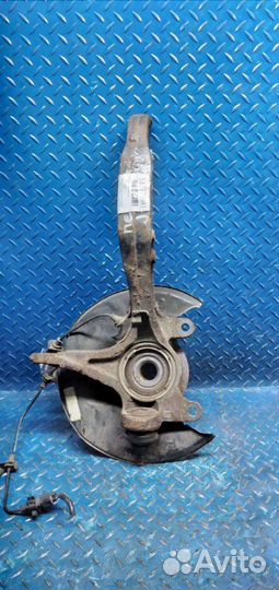 Кулак ступица передний левый Honda Crosstour