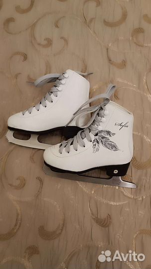 Коньки фигурные