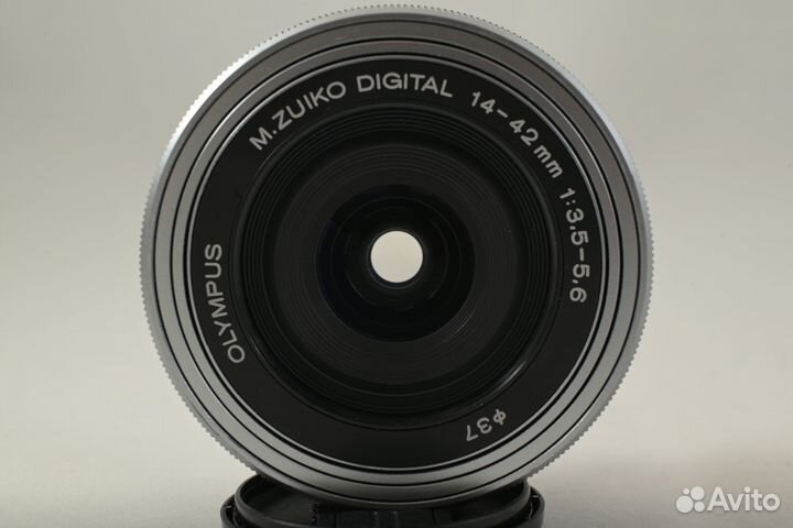 Olympus M.zuiko digital 14-42 EZ silver