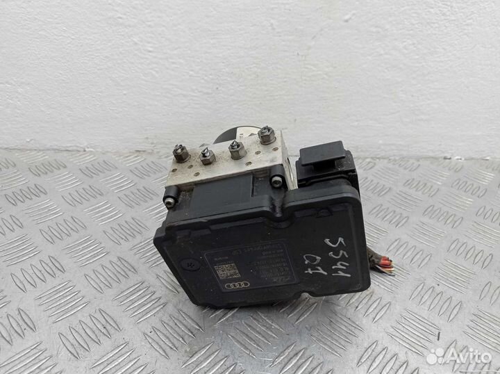 Блок управления тормозами/насос ABS Audi Q7