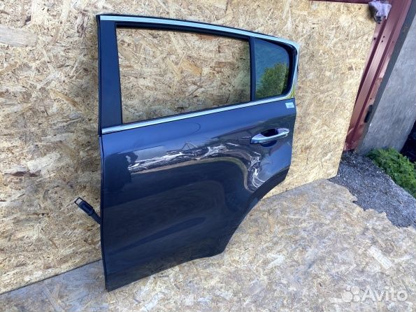 Киа Спортейдж 4 дверь задняя левая