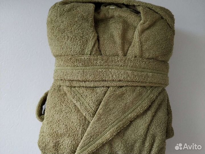 Халат махровый 54 размера с капюшоном