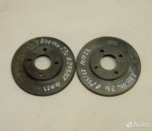 Диск тормозной передний вент. Audi 100 C3 (44к)