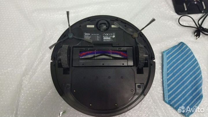Робот пылесос Midea M7