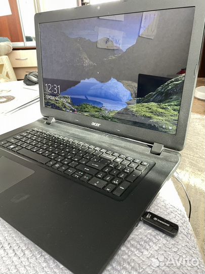 Ноутбук Acer aspire ES1-732 SSD+HDD