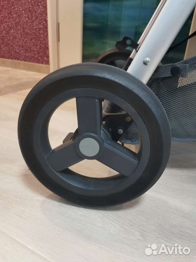 Прогулочная коляска Oyster zero