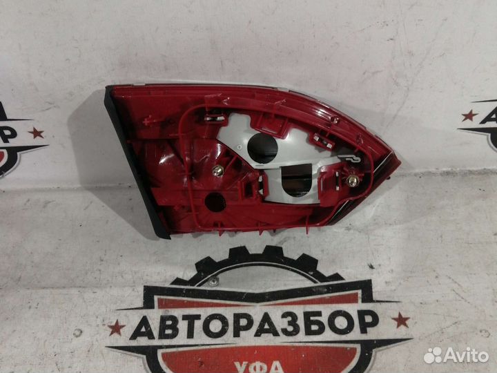 Фонарь внутренний правый Volkswagen Jetta 6 11-14