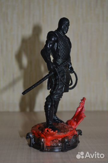 Настольная фигурка скорпион нубсайбот