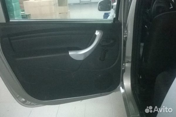 Ручки задних дверей Ларгус Кросс, серебристые