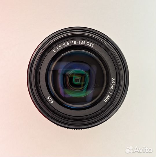 Объектив Sony 18-135mm f/3.5-5.6 OSS E