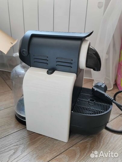 Кофемашина капсульная бу delonghi