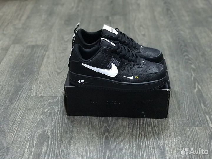 Кроссовки Nike Air Force 1 LV8 Utility Black