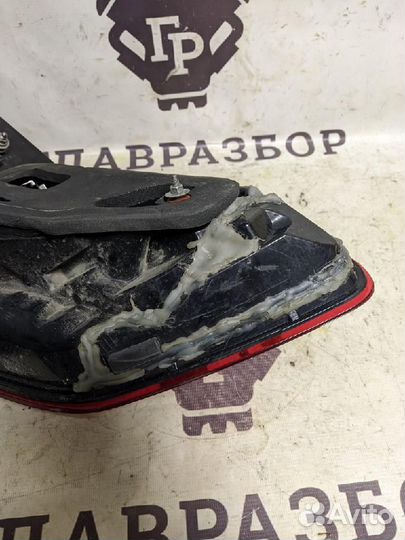 Фонарь задний наружный левый Mercedes-Benz E-Class