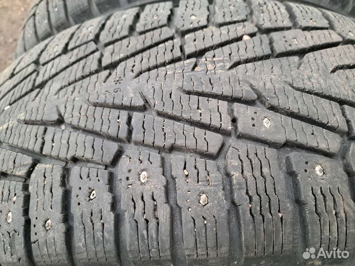 Nokian Tyres Hakkapeliitta 7 SUV 265/70 R17