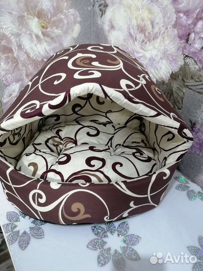 Домик лежанка для кошки и собаки