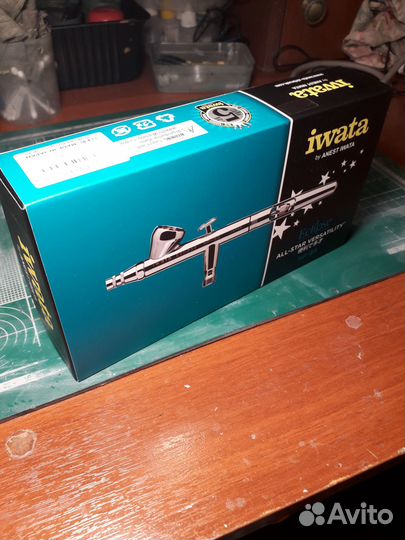 Аэрограф iwata HP-BS
