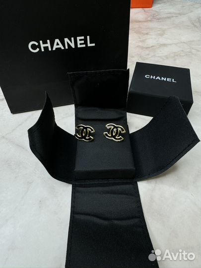 Серьги chanel