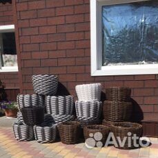 Кашпо из искусственного ротанга