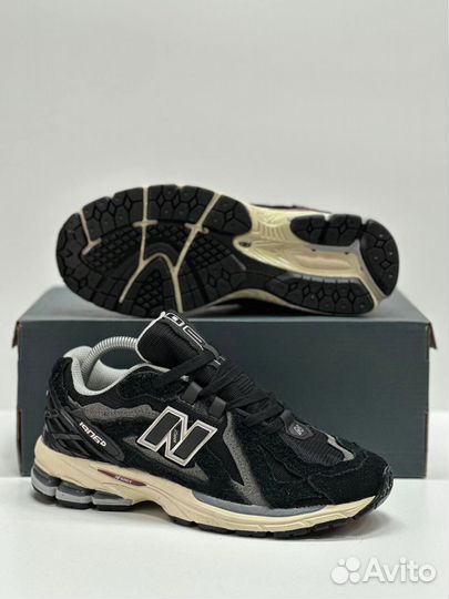 Кроссовки New Balance 1906