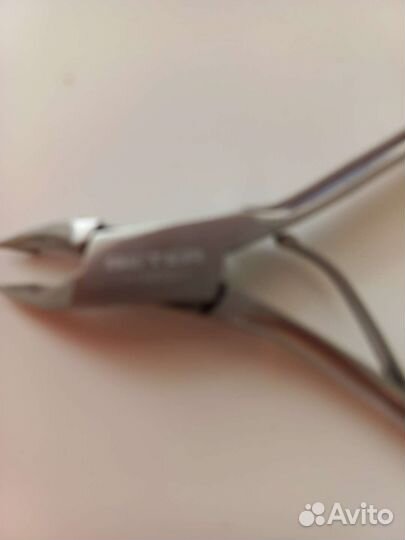 Щипчики для маникюра
