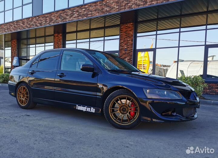 Mitsubishi Lancer Evolution 2.0 МТ, 2004, 145 000 км