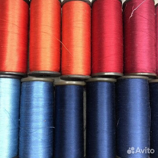 Шелковые нитки для вышивки