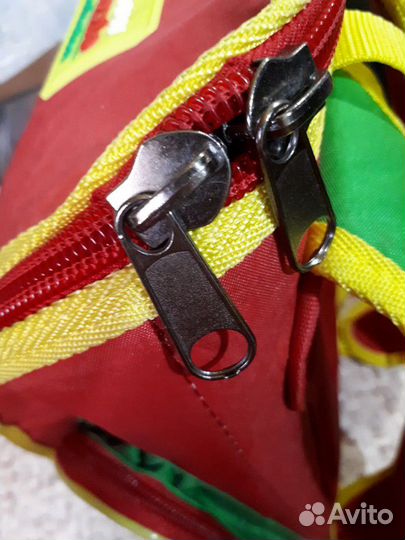 Рюкзак школьный