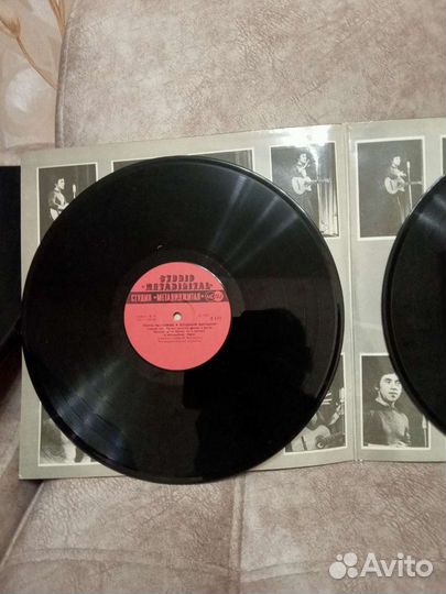 Виниловые пластинки - Высоцкий - Охота на волков