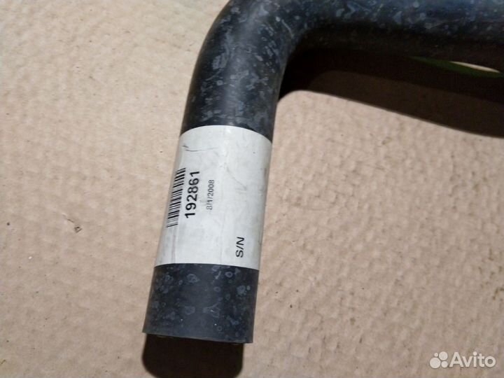 192861 верхний патрубок радиатора Mustang 2066/76