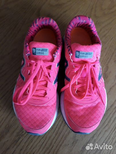 Кроссовки New Balance 38EU