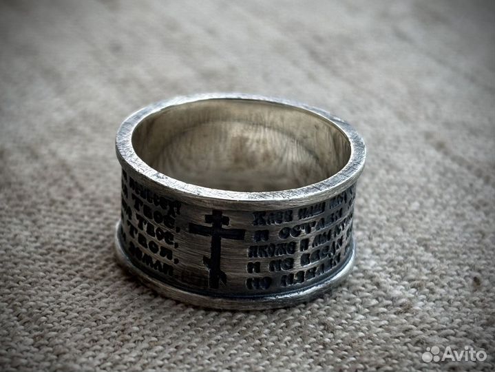 Серебряное кольцо 